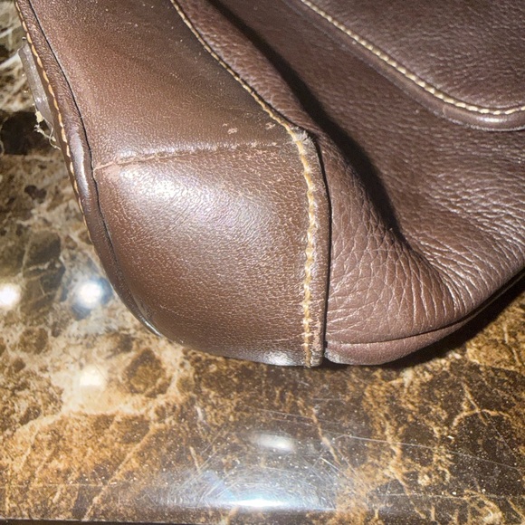 The Sak Dark Brown Leather Shoulder Bag - Picture 10 of 14